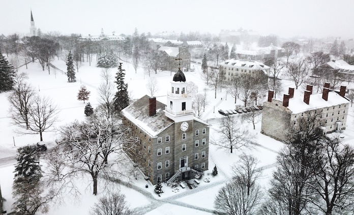 Winter College Admissions Timeline: What Students Should Do at Every Grade Level