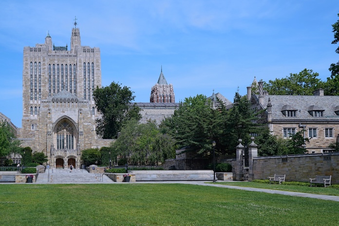Yale-standardized-testing-requirement